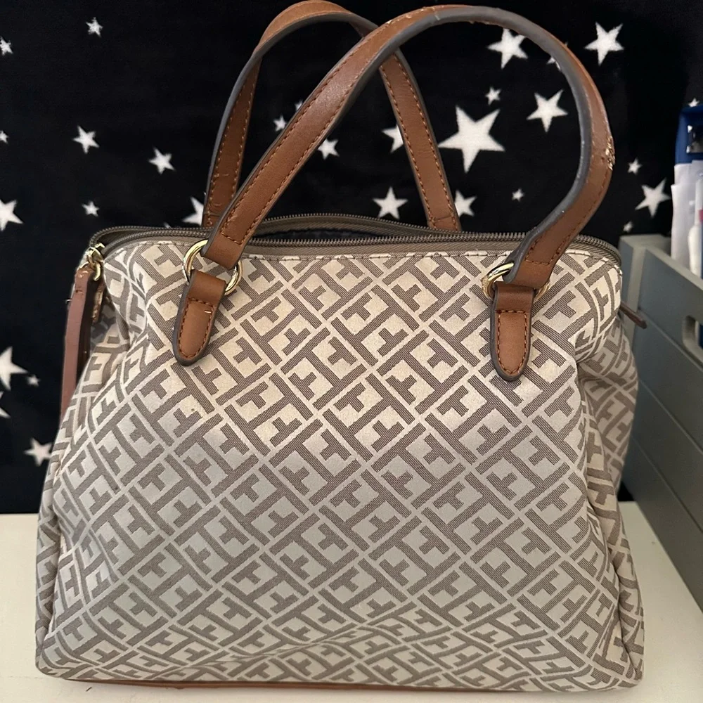 Tommy Hilfiger Gray and Brown Women's Bag - Picture 3 of 4